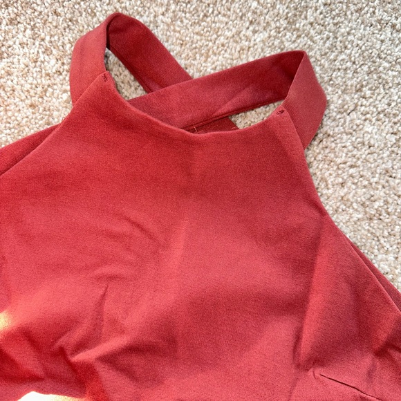 NWT LOVE CULTURE brick red short Cutout dress with zip Back closure size large - Picture 2 of 4